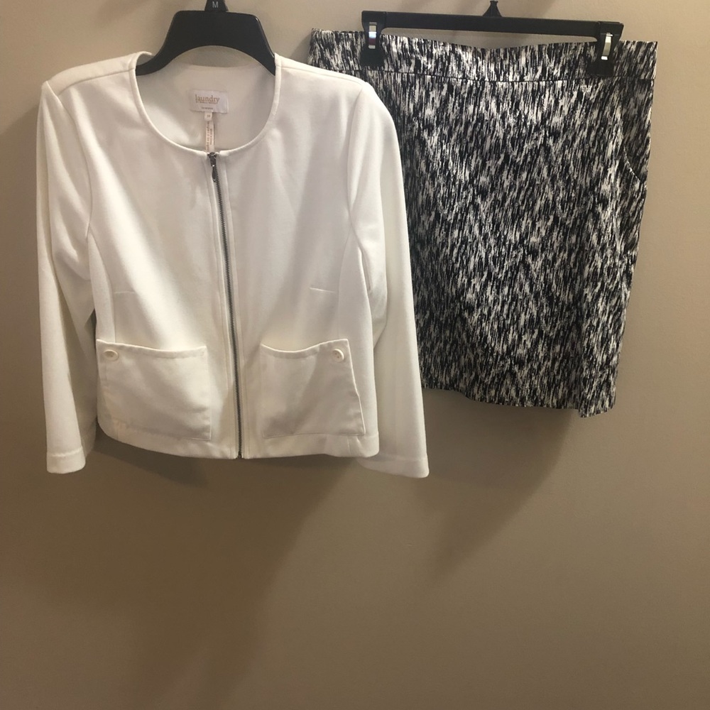 CUTE WORK OUTFIT